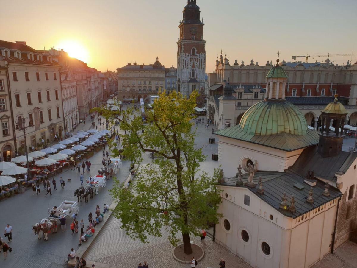 Main Market Square View * Krakau